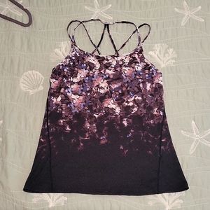 Floral yoga top with built-in bra